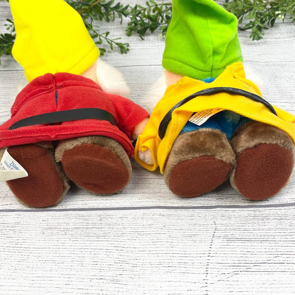 VNT Disneyland Walt Disney World Dwarf Plus Set of Two - Picture 5 of 9